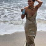 Halle Berry Instagram – Bev on the beach … but make it fashion. 😉 happy 5 years @drinkbev 🥂