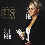 Halle Berry Instagram - I was extremely honored tonight to receive the SEE HER award from @seeher and the @criticschoice. Our voice is the most powerful tool we have, and it’s imperative that we stand up and use it! Here’s to every person who has felt diminished, misunderstood, marginalized and discounted. Now is the time for all of us to stand up, stand united and have our voices heard!