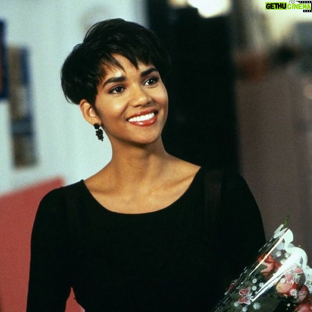 Halle Berry Instagram - can’t believe it’s been 30 YEARS since “Boomerang” was released. 😮 which scene is your favorite?