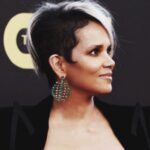 Halle Berry Instagram – This is for all my beautiful fans that have wanted my short hair back ! 💥 this is for YOU!