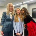 Halle Berry Instagram - Last week, I had the wonderful opportunity to speak and learn more about the advancements being made on menopausal research at the University of Illinois Chicago. Thank you Dr. Biden (@flotus) for inviting me to be a part of this incredible group of women and Dr. Maki for helping to advance women’s health research. Here’s to rē•framing conversations around menopause because women are worth it!! 🤍