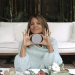 Halle Berry Instagram - The new Metabolic Daily packaging is finally here 🤍 I’m beyond excited to share our new sleek and eco-friendly design which is everything you all have been asking for. I can’t say enough how thrilled I am that so many of you have joined me on this @pendulumlifeco journey! Swipe to see the packaging — which you’ll get for free with your first order. Head over to the link in my bio for everything you need to know. 👏🏽