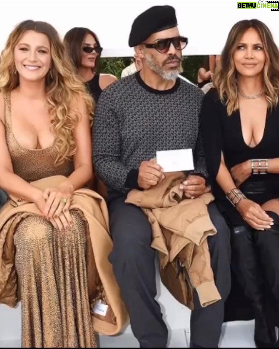 Halle Berry Instagram - Still not over the fashion or the friends