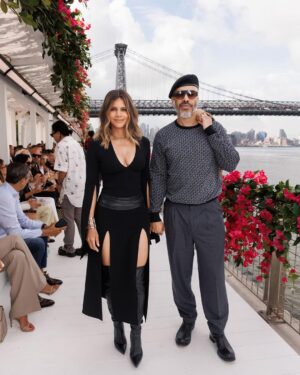 Halle Berry Instagram - Thank you for such a stunning show ✨🤍 @michaelkors