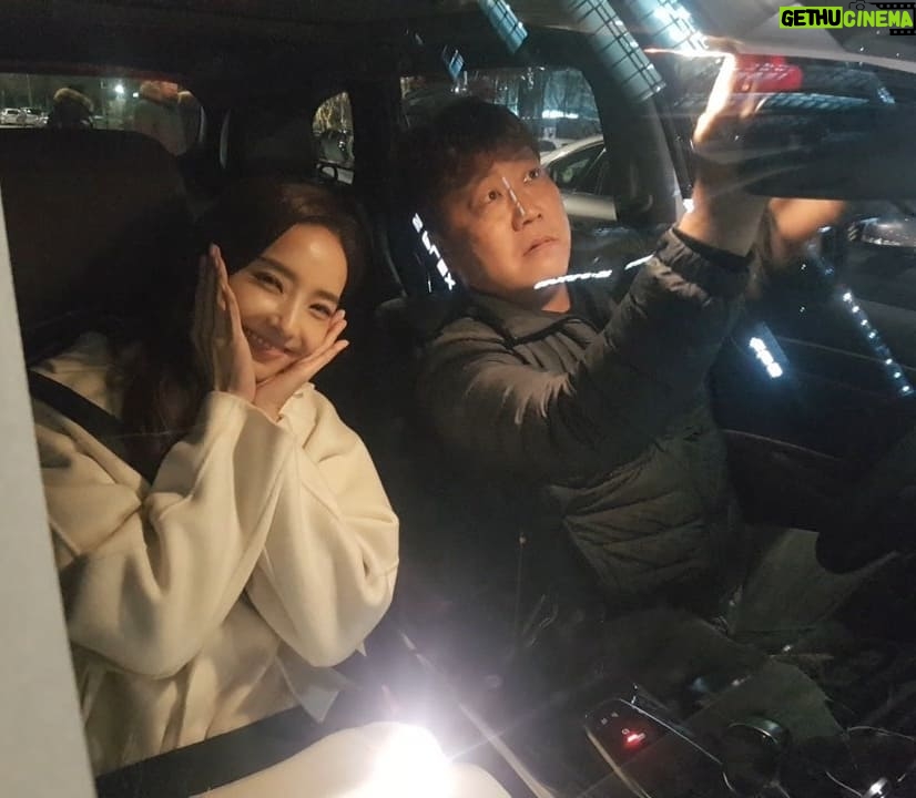 Han Chae-young Instagram - #신과의약속 #촬영중 #이뿌게해주세요😘 #shooting