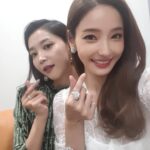 Han Chae-young Instagram - #mbc #신과의약속 #젝작발표회 #대기실에서 #promisewithgod #selfie #윤아랑 @ya9579