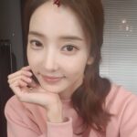 Han Chae-young Instagram – #goodmorning🌞  #beforeshooting🎥