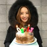 Han Chae-young Instagram - #생일하루전🎂 #StudioLux #촬영중 #깜짝이벤트 #애들아고마워💕 #daybeforebirthday #duringshooting #thanksguys 😍😍