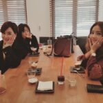 Han Chae-young Instagram - #즐거운점심식사 #넘나이쁜선물들 #고마워 #lovelylunch #thanksgirls #greatpresents 😁😁😘 #강예원 #이소연