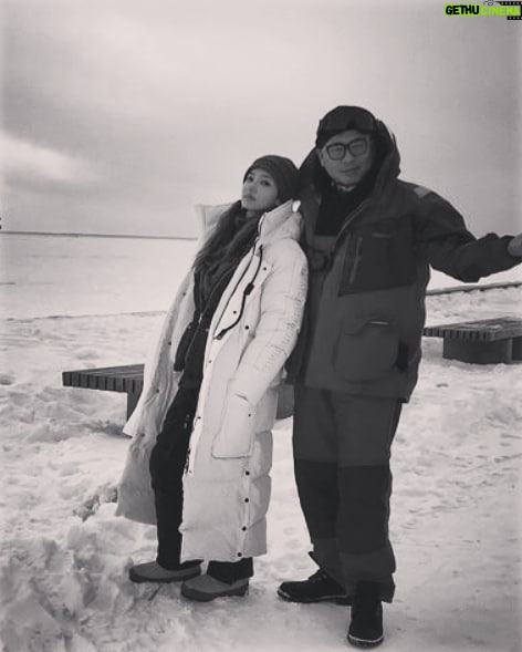 Han Chae-young Instagram - #오지의마법사 #행복한시간이였습니다 😍😍 #우리팀 #김태원선배님 #윤정수오빠 #김수로오빠 #엄기준오빠 #돈스오빠 #진우 #에릭남 #에스토니아 #다들고생했어요👏 😘😘 #wizdardodnowhere #lovedbeingwithyouguys #youreallawesome 🤗🤗👍👍👍 Estonia