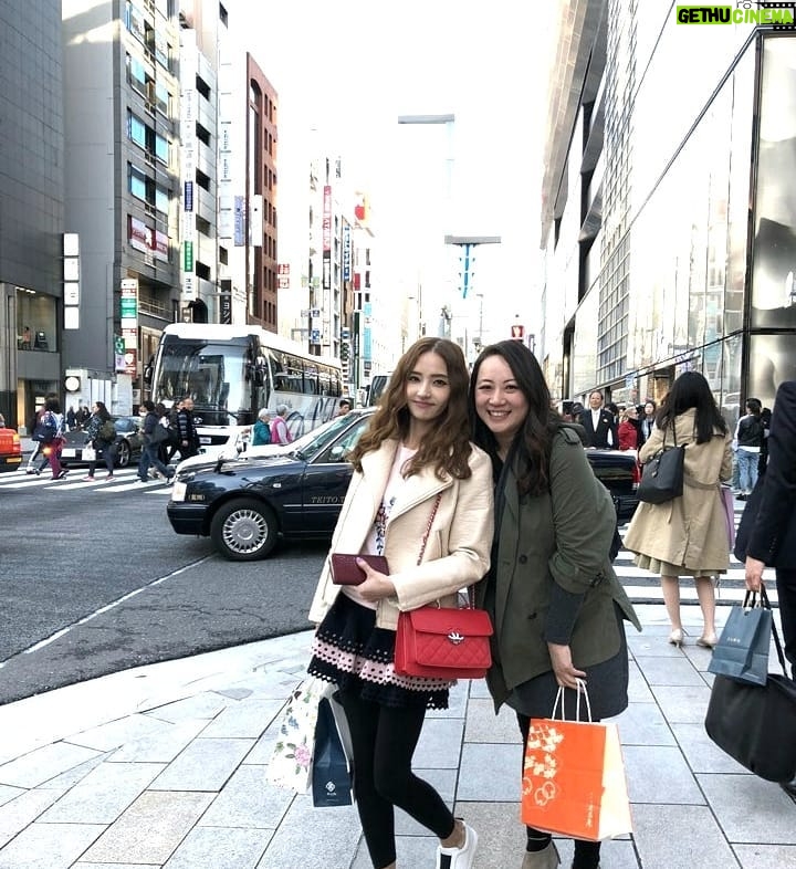 Han Chae-young Instagram - #tripwithgirls #peacefultime #loveyougirls❤️ Ginza, Tokyo, Japan