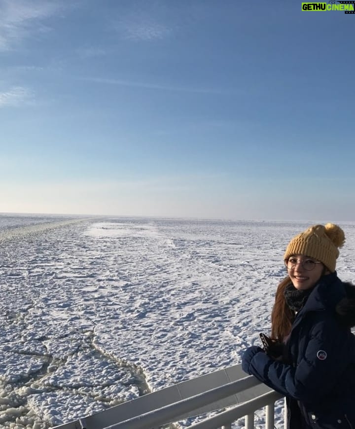 Han Chae-young Instagram - #freezing #butamazing #neverseenbefore #beautiful #nothinglikeit 👍👍😄 Estonia