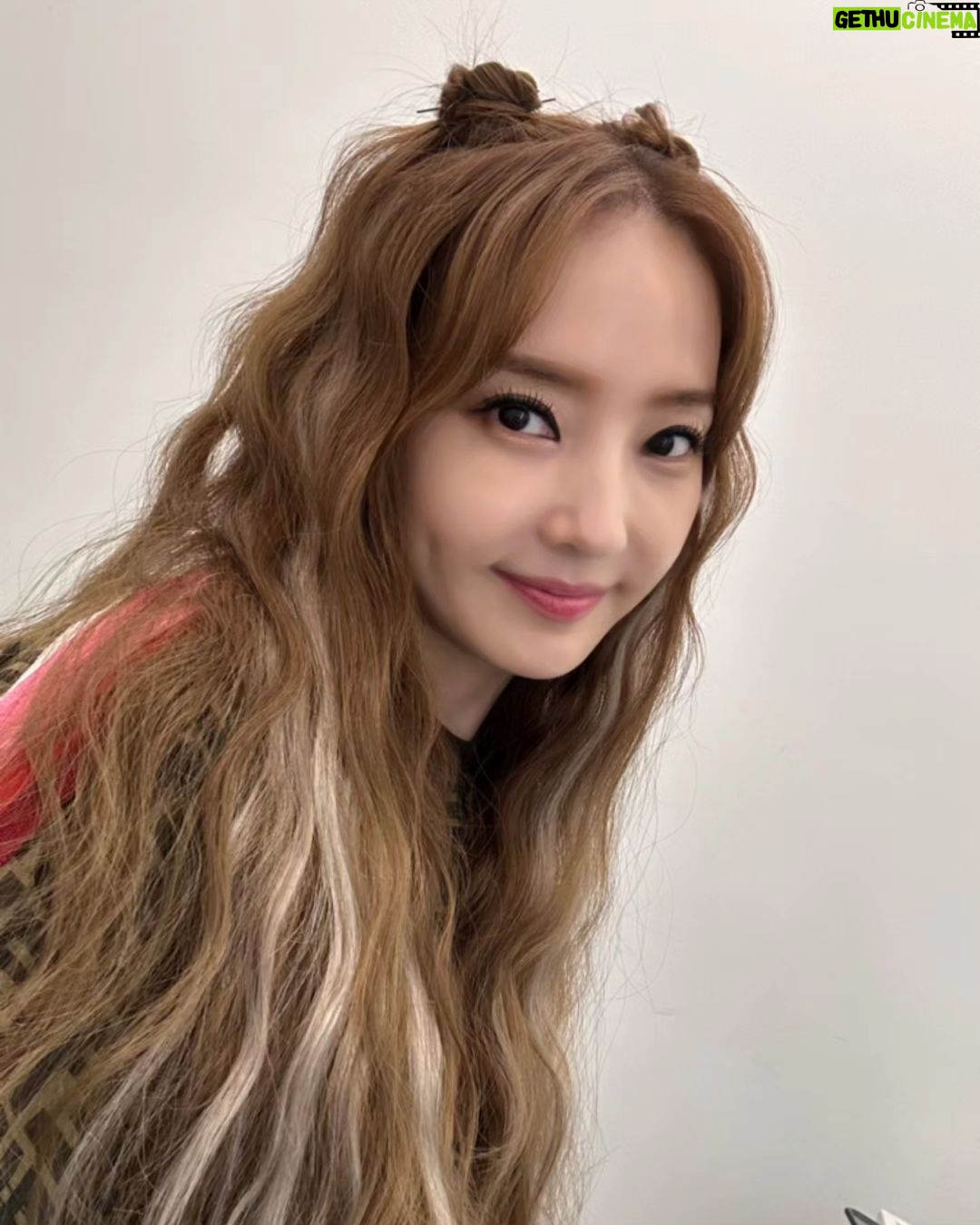 Han Chae-young Instagram - #Summer #vintagelook 🩷