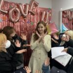 Han Chae-young Instagram - #스폰서# 마지막촬영!! 모두모두 고생했어! 니네없었음 못해~ 힘든촬영이였는데 #thankseveryone❤️ Love you guys sooo much~~!!!!!