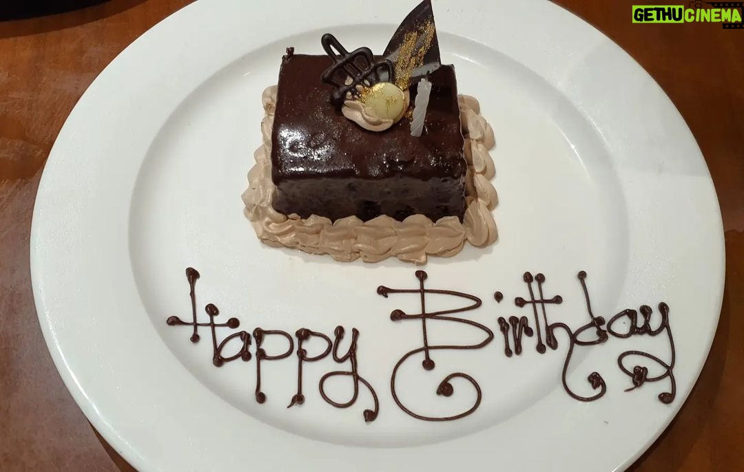 Han Chae-young Instagram - #happybirthdaytome🎂🎉