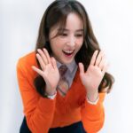 Han Hye-jin Instagram - 오늘 저녁 7:50 첫 방송 ^^ #성적을부탁해티처스 #티처스 🧡