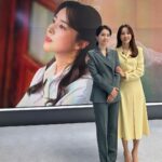 Han Hye-jin Instagram - JTBC #뉴스룸 오늘 저녁 6시 연극 #바닷마을다이어리 이야기 나누고왔어요. 많이 시청해 주세요 🥰 너무 예쁘셔서 깜짝 놀란 #강지영앵커 님과도 한 컷😍