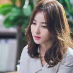 Han Hye-jin Instagram - #신성한이혼 #토일밤10시30분 🫣🙏🏻