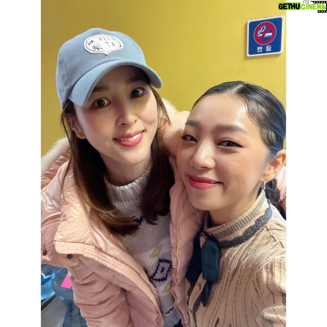 Han Hye-jin Instagram - #뮤지컬웨이스티드 #웨이스티드 #유주혜배우 @yoozuyoozu 제인에어, 폭풍의 언덕 등을 쓴 브론테 자매들의 성별, 가난, 환경을 뛰어 넘는 열망과 삶을 그린 이야기. 작품도 주혜도 정말 최고였어! 좋은 작품 볼 수 있게 해줘서 고마워! 가창력 연기력 폭발 유주혜배우~~❤️ 멋있다 진짜! 반했어😭😍