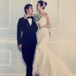Han Hye-jin Instagram - 오늘이 저희 결혼 10주년 이에요😀 늘 한결같이 착하고 성실한, 아내를 많이 아끼고 사랑해 주는 남편을 만나 함께 두 손 꼭잡고 인생 길을 걷게 해 주신 하나님 은혜에 감사한 하루입니다. ❤️ 사진은 10년 전 #홍장현 실장님이 바쁘신 중에도 정성껏 찍어주신 결혼사진이여요. 😍 젊었네요 우리 ㅎㅎ 😆 용기내어 올려봅니다 캬캬 ❤️