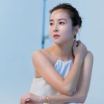 Han Hye-jin Instagram - #acefactory 네이버 포스트에 올라 온 화보 비하인드컷📸 #겔랑 #guerlain #오키드임페리얼골드노빌레 🤍💛😀