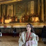 Han Hye-jin Instagram - #palaceofversailles #베르사이유궁전 모네의 “수련” 으로 유명하다는 #orangeriemuseum #오랑주리미술관 방문을 끝으로 파리 안녕👋🏻 좋았다 정말! 아직도 혼자 시차적응 못해서 다크써클이.. 😵‍💫 아이랑 젊은사람은 잘자네.. 😆 주 목적지인 #nice #니스 로 이동 ✈️