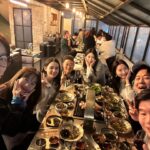 Han Ji-hye Instagram - 편스토랑은 정말 너무 좋아요. 다 너무 좋으신 분들과 함께 어렵게 시간내어 만나 사는 이야기들 소탈하게 나누고 서로 응원하고 힘얻고. 넘 감사하네요 🙏🏻🫶🏻 편스토랑 맛잘알 출연진 분들 덕에 맛있는 제주 귤 (제주홍보대사 수홍오라버니) , 매년겨울 꼭 먹어야 하는 맛난 과메기 (천사 별언니), 명품 중식!!! 울 연복쉐프님의 팔보채까지!! 나눠먹고 따수운 겨울입니다. 사랑하는 윤아언니, 최고의 엠씨 붐 선배님, 사랑스런 지은씨와 똑순이 보라 모두 감사해요 정말로! 금돼지식당 - Gold Pig