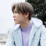Han Lu Instagram - 头发太长 发点儿库存吧😅
