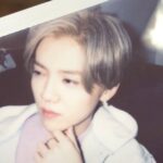 Han Lu Instagram - 头发太长 发点儿库存吧😅