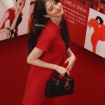 Han So-hee Instagram - 사랑이 넘치는 나의 소사모들과 디올💋💋💋💋 #루즈디올 #디올립스틱 #RougeDior @diorbeauty