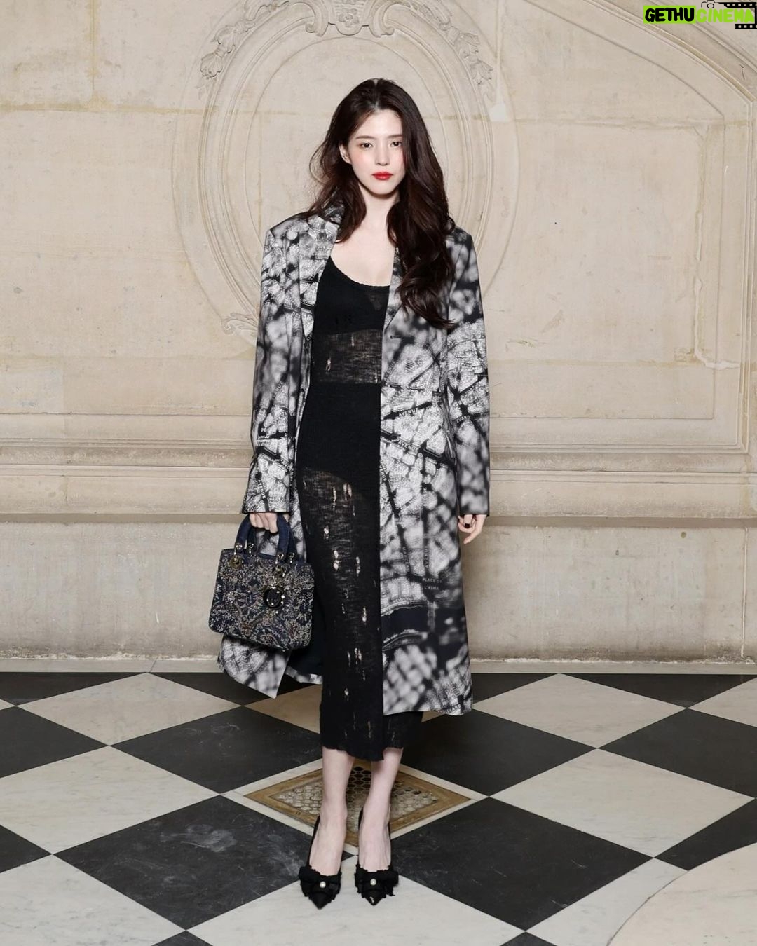 Han So-hee Instagram - @Dior #Dior #DiorCouture @MariaGraziaChiuri 💥💥
