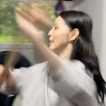 Han So-hee Instagram - @beststunt.official @seungmuk_k 베스트를 위한 채옥 채옥을 위한 베스트 몸치 박치 어르고 달래가며 만들어주신 모든 스턴트배우분들께 감사합니다 ❤️ 애증의 관계 승묵감독님...화이팅..