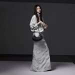 Han So-hee Instagram - Han So Hee @xeesoxee with CHARLES & KEITH Petra #HanSoHeexCharlesKeith #CharlesKeithPetra #ImwithCharlesKeith