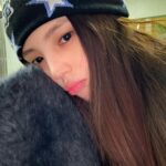 Han So-hee Instagram - 추워요