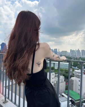 Han So-hee Instagram - 🐚🪐🌪️🪽🫧