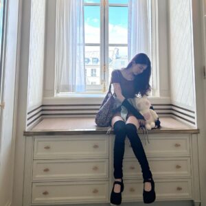 Han So-hee Instagram - 🌸🌼🪻💐🌷🌻