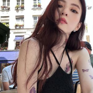 Han So-hee Instagram - @dior