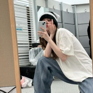 Han So-hee Instagram - 🥹
