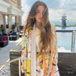 Hana AlZahed Instagram - It’s still summer over here ☀️ 🏊‍♂️ 🧡 @travistaegypt Dubai, United Arab Emirates