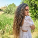 Hana AlZahed Instagram - Go where you feel most alive 🌾🌿🤍