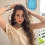 Hana AlZahed Instagram - A gypsy soul 🌿