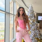 Hana AlZahed Instagram - 💖🌸🦩🫶🏻 Dubai, United Arab Emirates