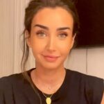 Hana AlZahed Instagram - مفيش احسن من انك تعمل صدقة جارية لحبايبك. شارك بسهم وصلة مياة ب ٤٠٠ جنيه او بوصله كاملة ب ٤٠٠٠ جنيه @misrelkheirorg خالي هديتك خير مع مؤسسه مصر الخير وقدم صدقه جاريه لشخص غالي عليك🤍 #المياة_كل_الحكاية #مصر_الخير