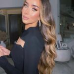 Hana AlZahed Instagram - Bliss! 🖤
