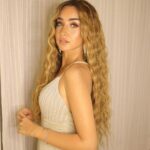 Hana AlZahed Instagram - Touched by gold. 💛