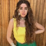 Hana AlZahed Instagram - 🌻🍀
