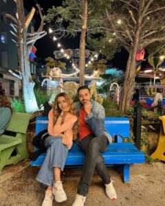 Hana AlZahed Instagram - Carousel 🎠 #سيب_وانا_اسيب