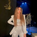 Hana AlZahed Instagram - You can’t dim my light! - Bella jondi 💕