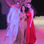 Hanady Mehanna Instagram - The gorgeous bride & groom🔥 Mabrouk habaybi🤍 #passantxfarrag Dress: @hebametwallycouture Jewellery: @nadinesherifjewellery Styled by @reemsalamaofficial
