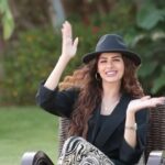 Hanady Mehanna Instagram - هنبقي معاكم من بكره و لآخر يوم في رمضان الساعة ٦:٣٠مساءاً على DMC يا رب نكون ضيوف خفاف ونبسطكم، كل سنه وانتم طيبين ♥️ -عائله جلجل- #مكتوب_عليا #رمضان٢٠٢٢🌙